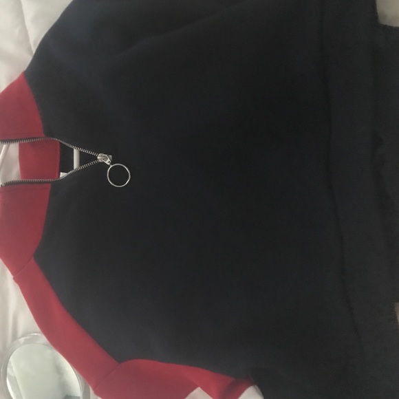 cropped jacket - Picture 2 of 3